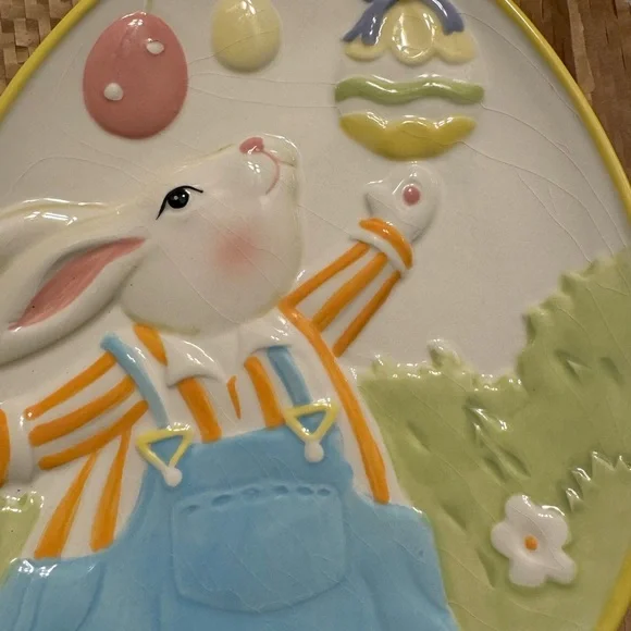 COPY - Pier One Imports Handpainted 3D Easter Plate Decor 9” Flawed - Picture 5 of 5